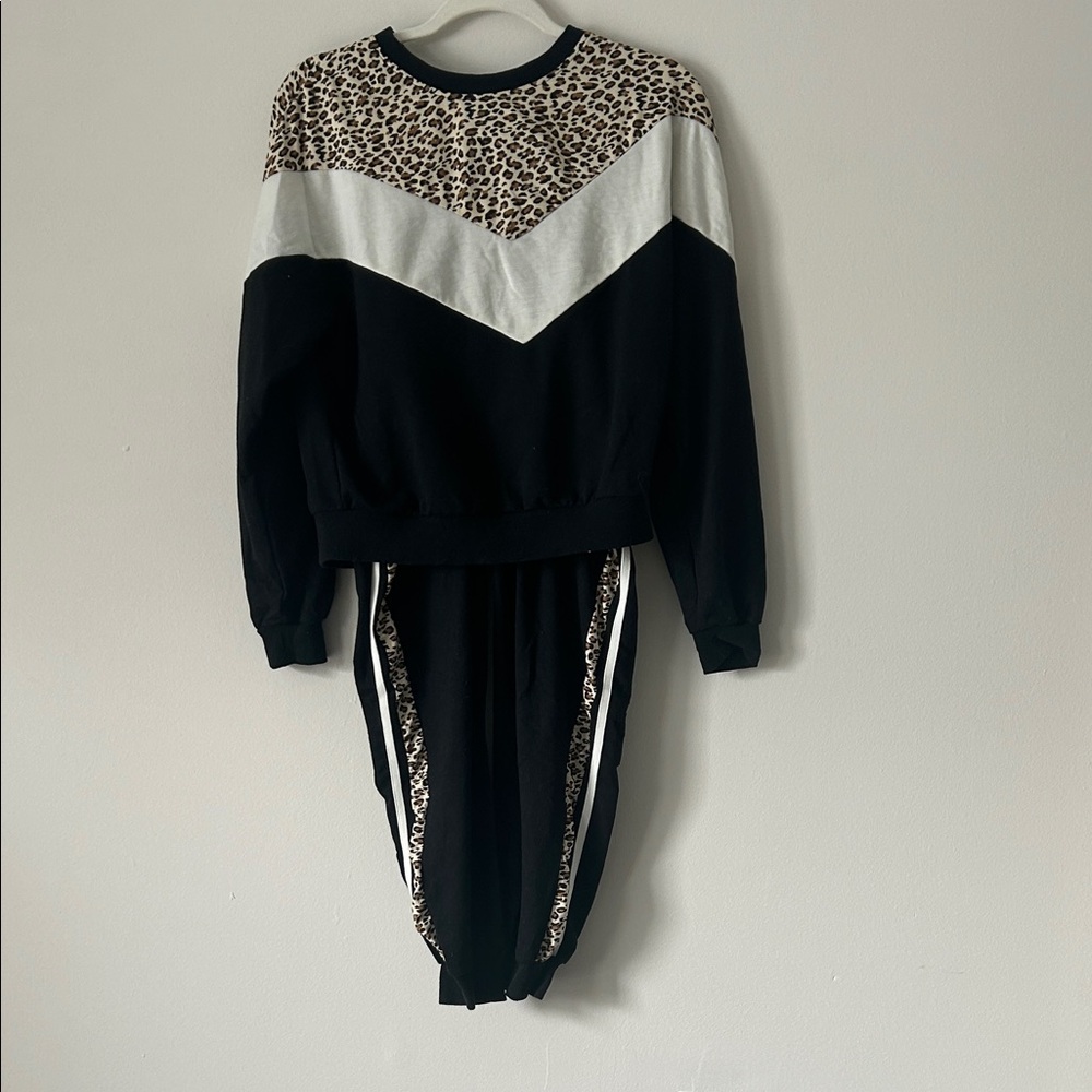 SHEIN Black and Leopard Print Track Suit